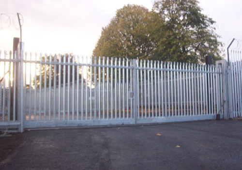 Security Fencing - Palisade Gates 2