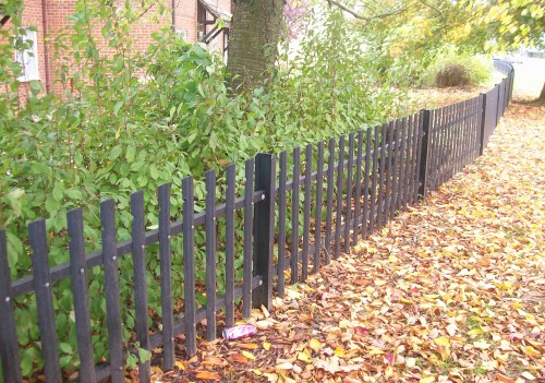 Security Fencing - ROUND TOP PALISADE