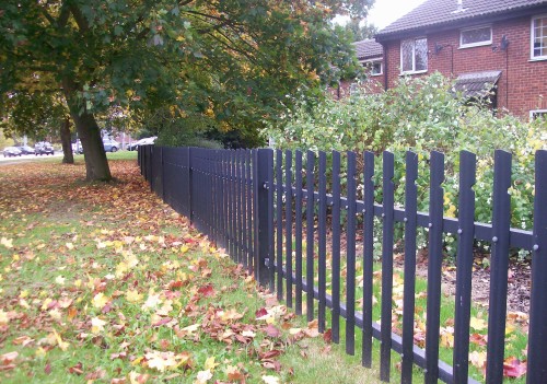 Security Fencing - ROUND TOP PALISADE