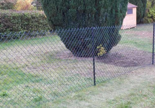 Strong and durable chain link fencing